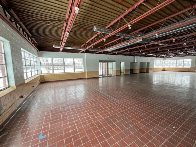 More Photos Of 3151 Kirkbride Way, Indianapolis Freestanding For Lease