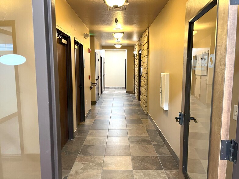 More Photos Of 5255 Ronald Reagan Blvd, Johnstown Office For Sale