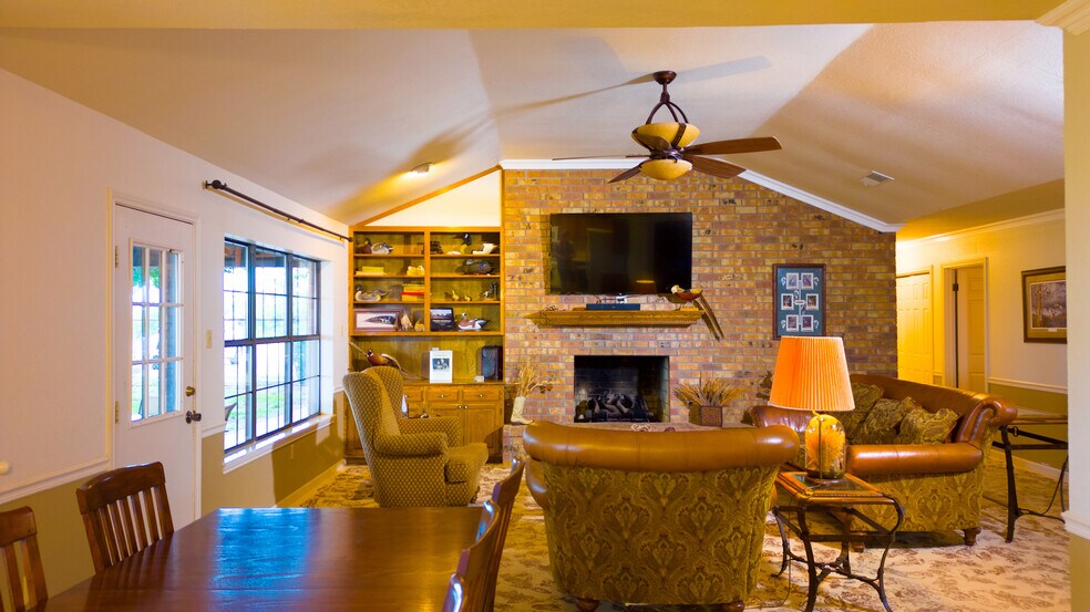 More Photos Of 1200 County Road 108, Santa Anna Specialty For Sale