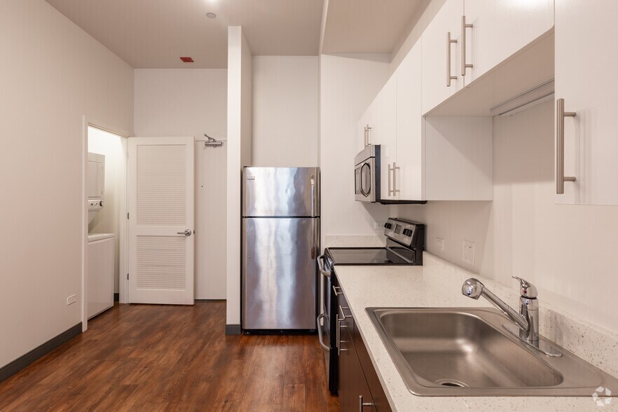 More Photos Of 28 E Jackson Blvd, Chicago Apartments For Sale