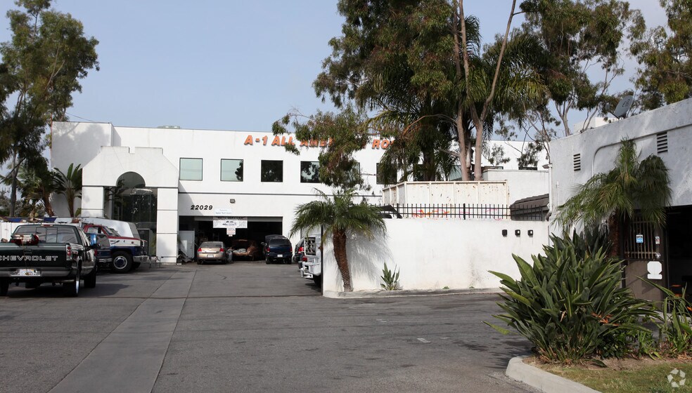 Primary Photo Of , Carson General Retail For Sale