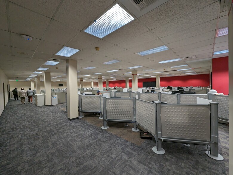 More Photos Of 3965 Clark Ave, Long Beach Office For Sale