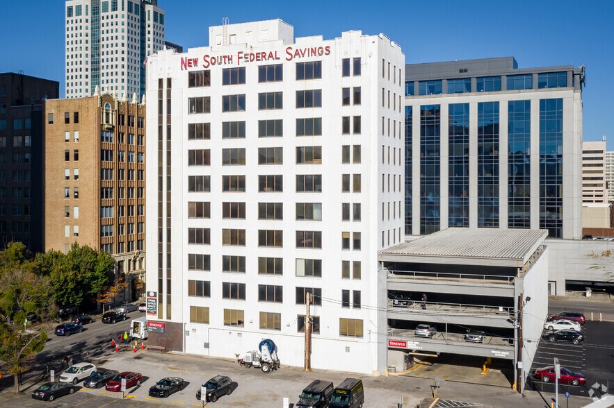 More Photos Of 215 N Richard Arrington Jr Blvd, Birmingham Loft Creative Space For Lease