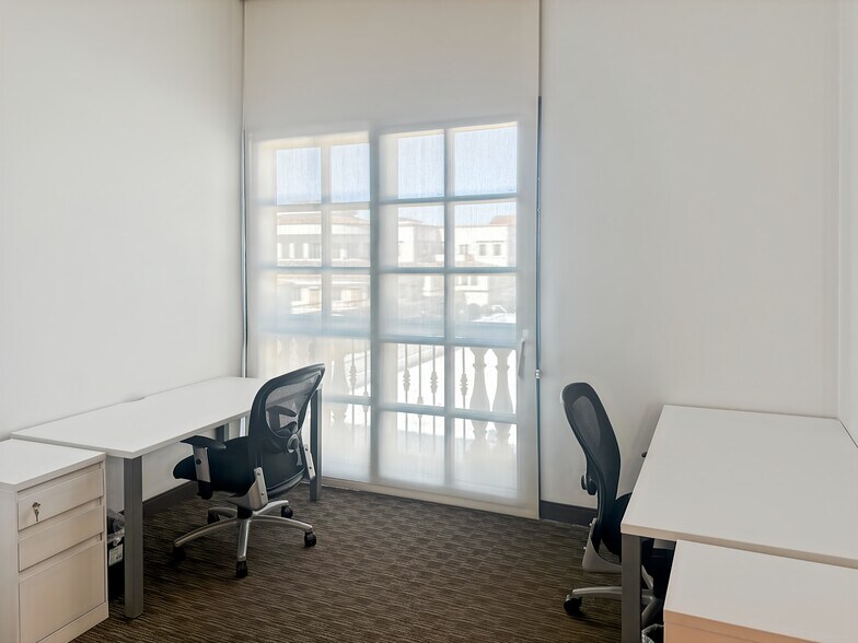 More Photos Of 410 S Rampart Blvd, Las Vegas Coworking Space