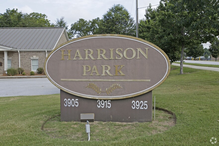 More Photos Of 3925 Harrison Rd, Loganville Office For Sale