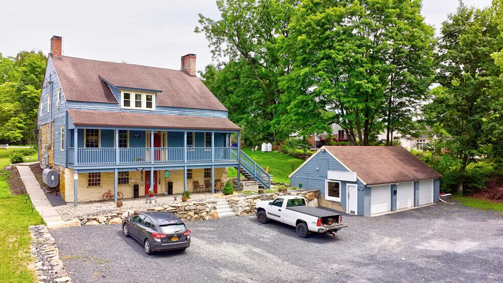 More Photos Of 967 Little Britain Rd, New Windsor Freestanding For Sale