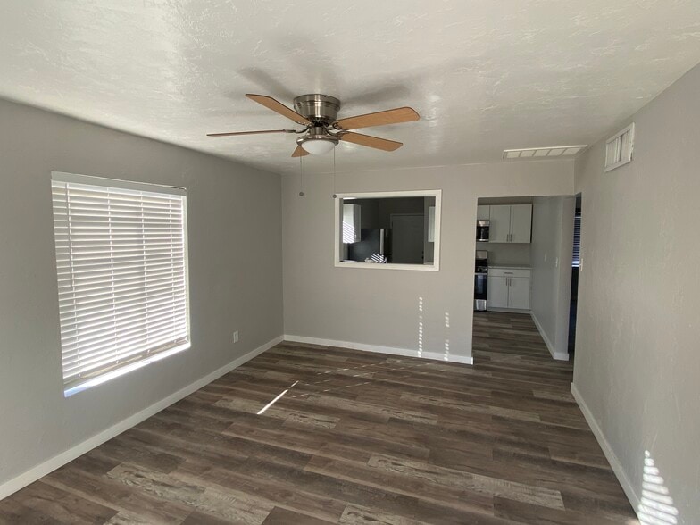 More Photos Of 9208 N 10th St, Phoenix Apartments For Sale