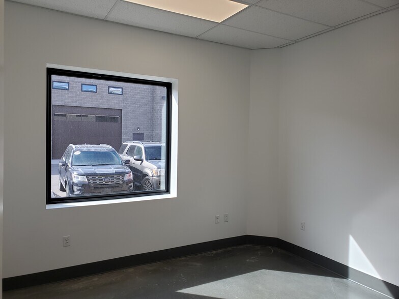 More Photos Of 2052 W 500 N, Springville Industrial For Lease