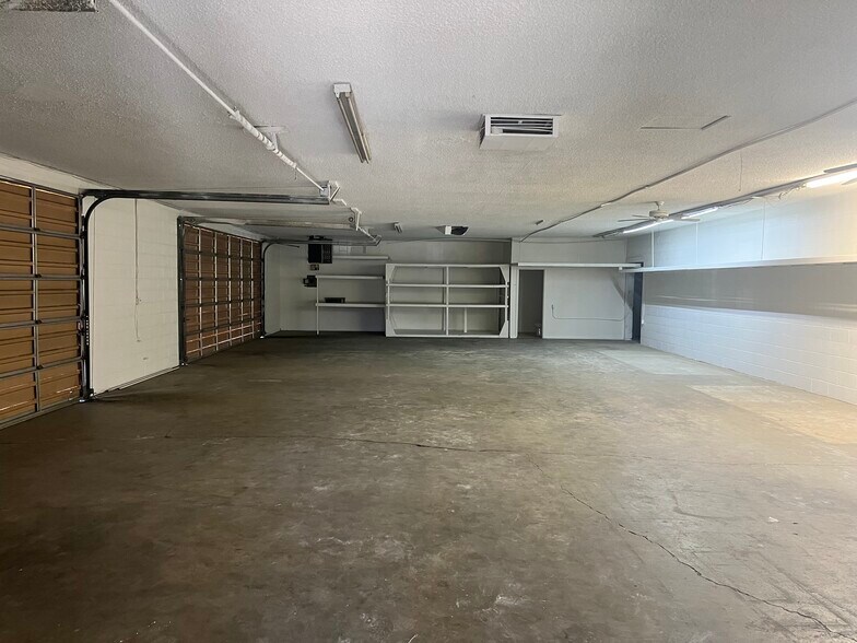 More Photos Of 147 N Gilbert St, Hemet Flex For Sale