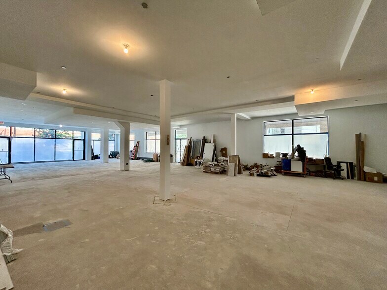 More Photos Of 1606 S Ashland Ave, Chicago Apartments For Lease