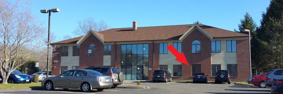 More Photos Of 850 Straits Tpke, Middlebury Office For Lease
