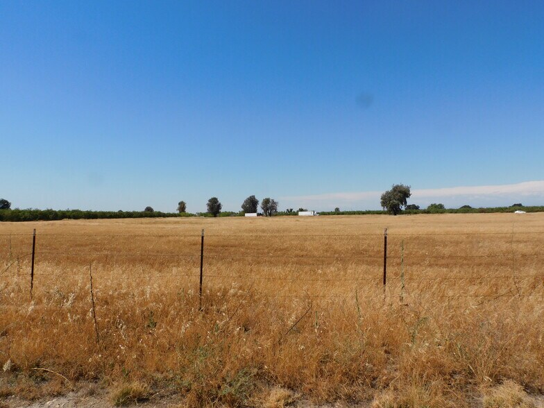 More Photos Of 17639 AVENUE 24 1/2, Chowchilla Land For Sale