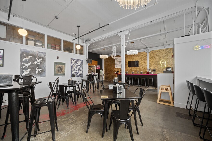 More Photos Of 1232 N State St, Bellingham Restaurant For Sale