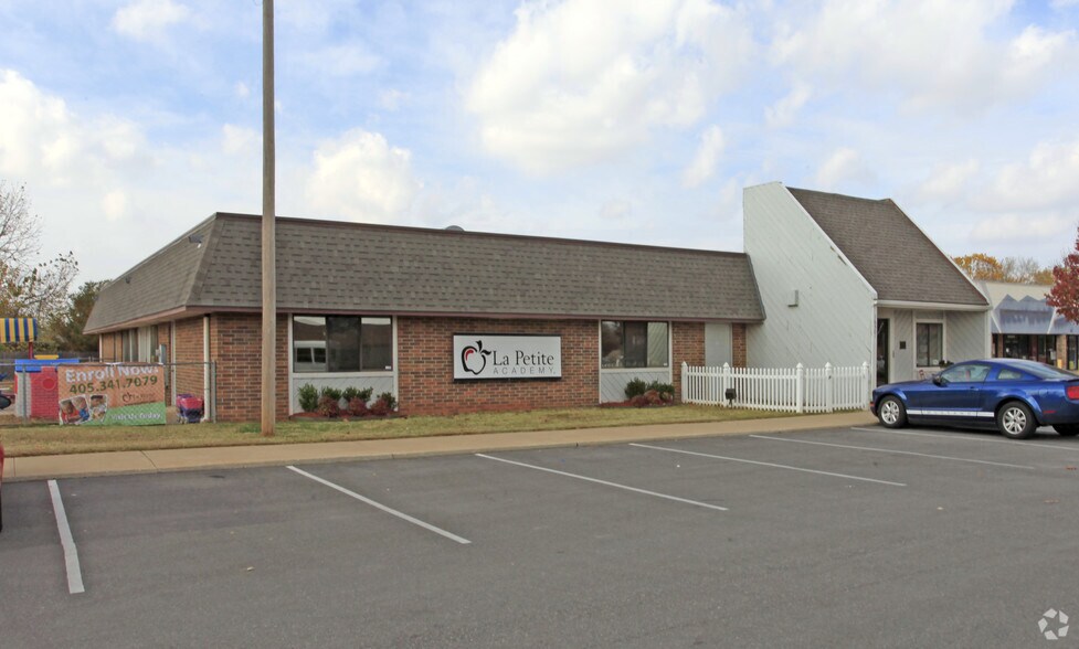 Primary Photo Of 16301 N Santa Fe Ave, Edmond Daycare Center For Lease