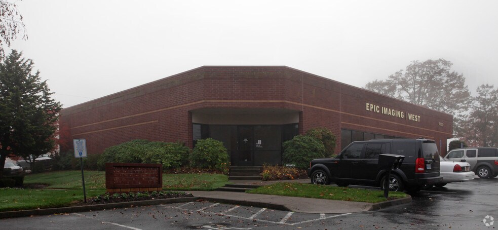 More Photos Of 8950 SW Nimbus Ave, Beaverton Flex For Lease