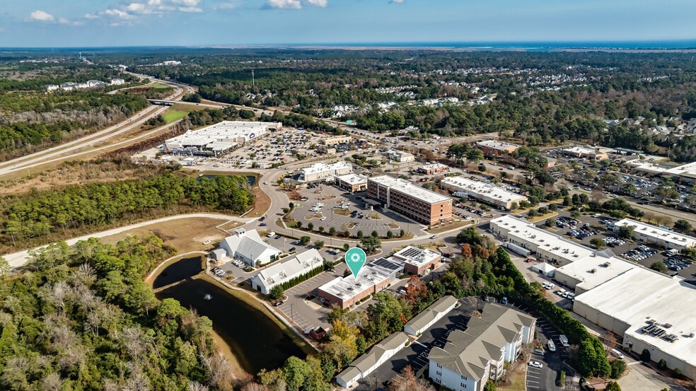 More Photos Of 155 Porters Neck Rd, Wilmington General Retail For Lease