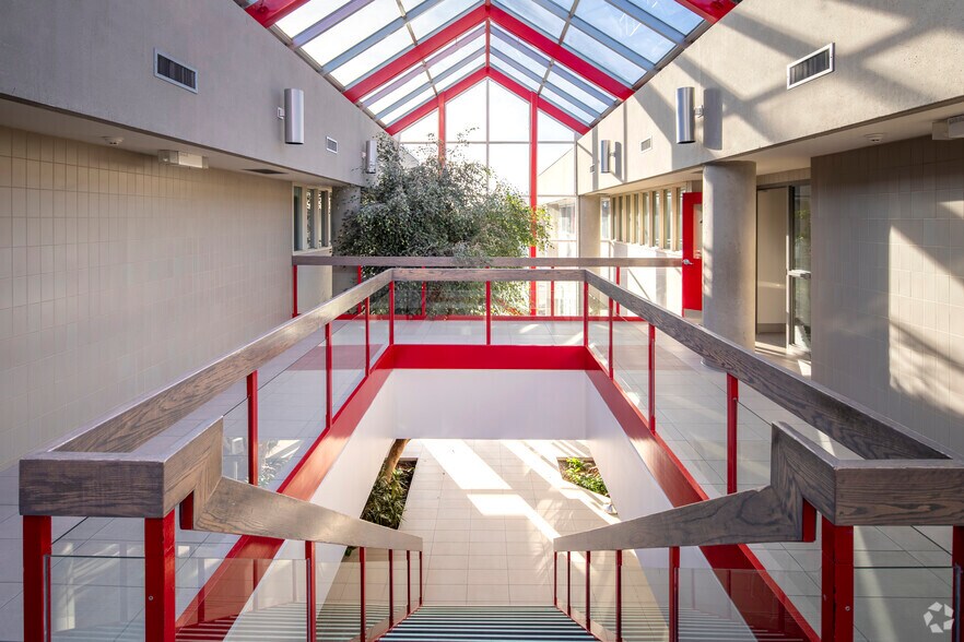 More Photos Of 60 Centurian Dr, Markham Office For Sale