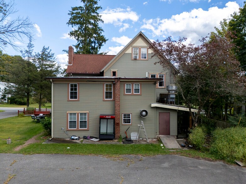 More Photos Of 87 Milanville Rd, Beach Lake Hotel For Sale