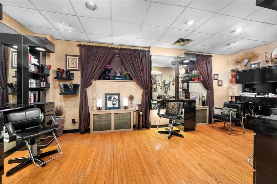 More Photos Of 388 Westchester Ave, Port Chester Apartments For Sale