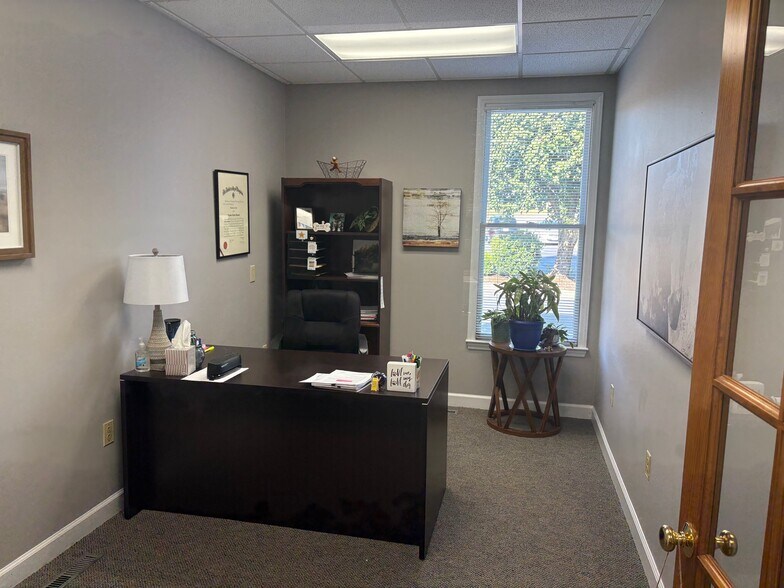 More Photos Of 1616 Roanoke Rd, Daleville Office For Lease
