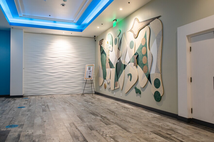More Photos Of 609-611 Wilshire Blvd, Los Angeles Office For Lease