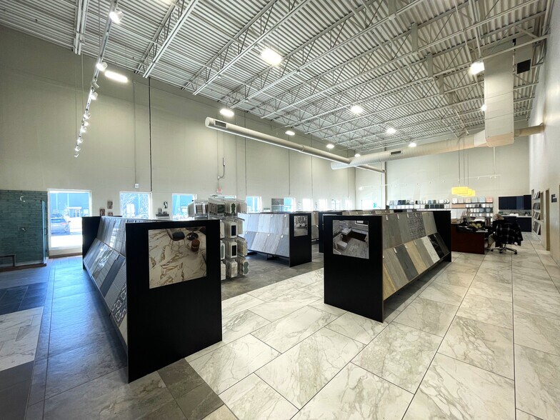 More Photos Of 5004-5048 Tradewinds Pky, Madison Unknown For Lease