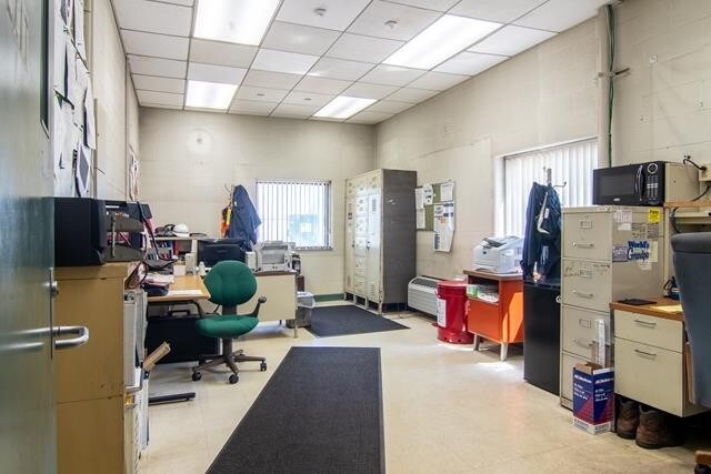 More Photos Of 15317 Chatfield Ave, Cleveland Warehouse For Lease