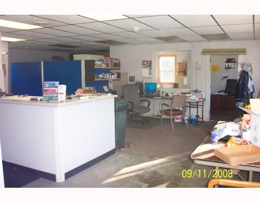 More Photos Of 454 Brunswick Ave, Gardiner Auto Repair For Sale