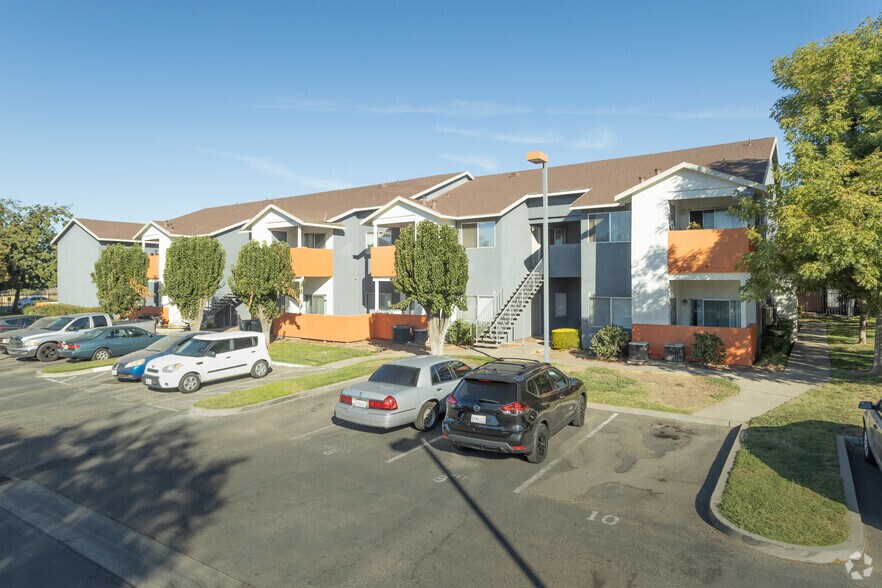 More Photos Of 6500 47th St, Sacramento Apartments For Sale