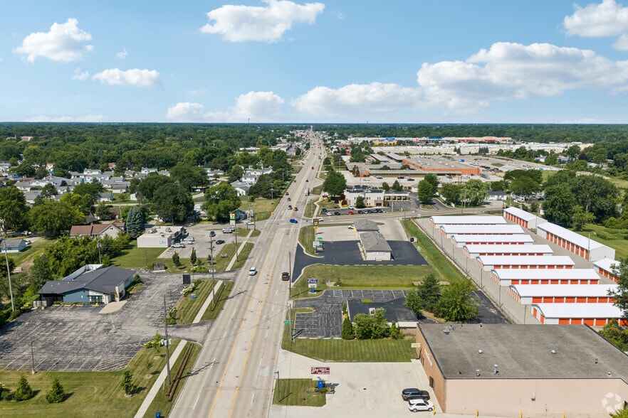 More Photos Of 4335 Wilder Rd, Bay City Office For Sale