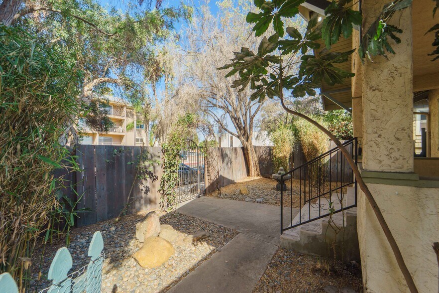More Photos Of 3973 8th Ave, San Diego Land For Sale