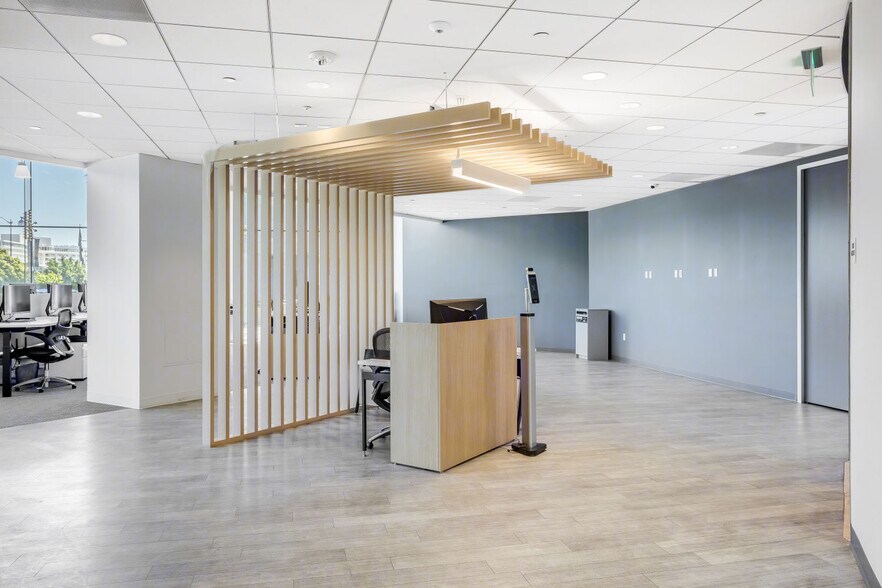 More Photos Of 1801 Century Park E, Los Angeles Office For Lease