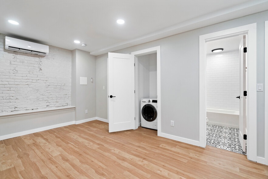 More Photos Of 252 Lincoln St, Denver Apartments For Sale