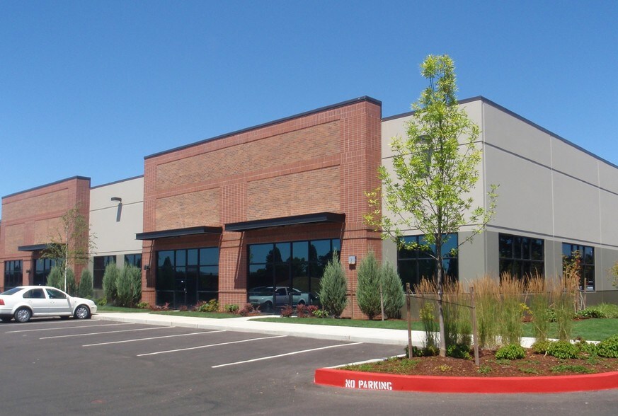 More Photos Of 6199 NW Casper Pl, Hillsboro Unknown For Lease