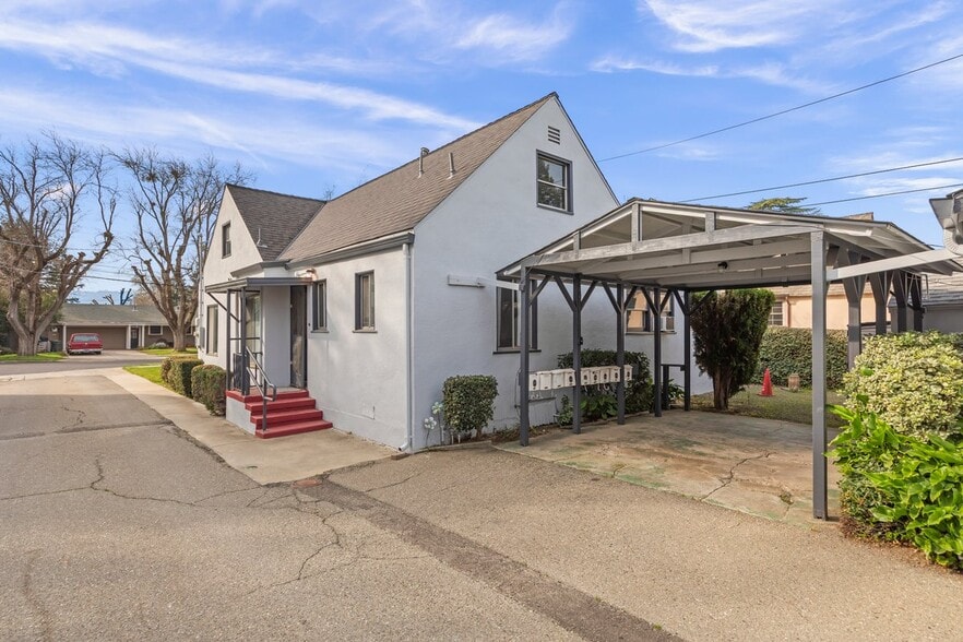 More Photos Of 635 Saint John St, Pleasanton Multifamily For Sale
