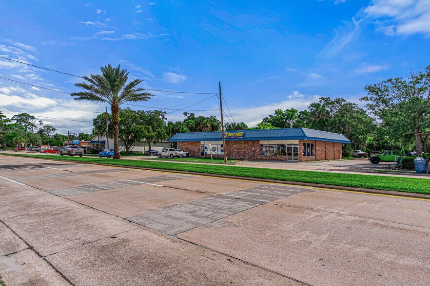 More Photos Of 4651 S Ridgewood Ave, Port Orange Auto Repair For Sale