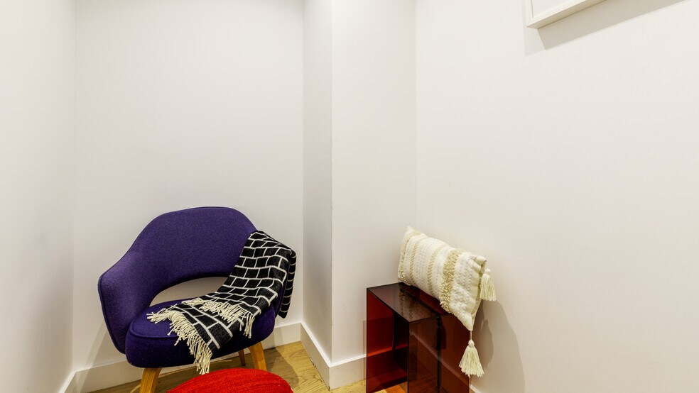 More Photos Of 430 Park Ave, New York Office For Lease