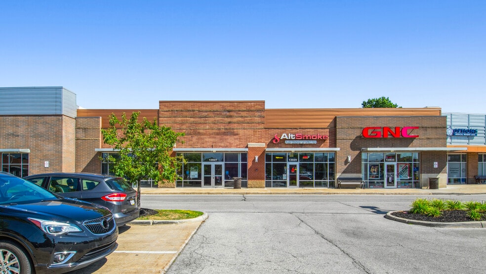 More Photos Of 13901-13905 Cedar Rd, South Euclid Freestanding For Lease