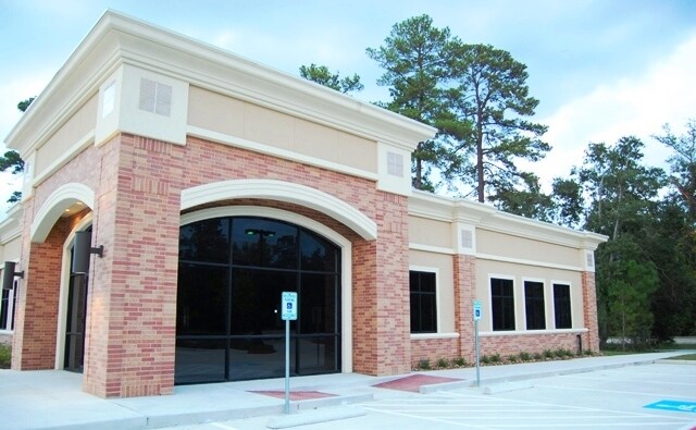More Photos Of 8101 Kuykendahl Rd, The Woodlands Office For Lease