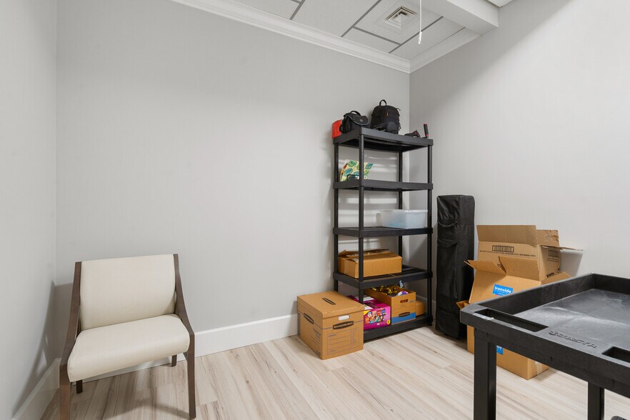 More Photos Of 2651 20th St, Vero Beach Medical For Sale