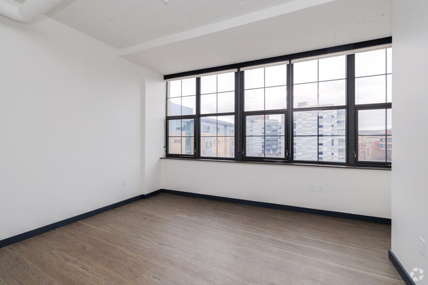 More Photos Of 401 E State St, Ithaca Apartments For Lease