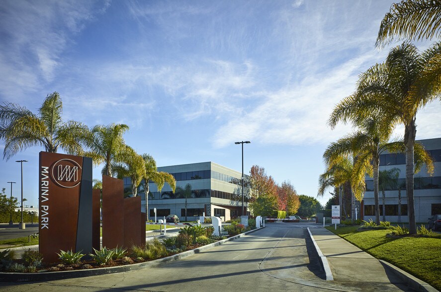 More Photos Of 4553 Glencoe Ave, Marina Del Rey Office For Lease