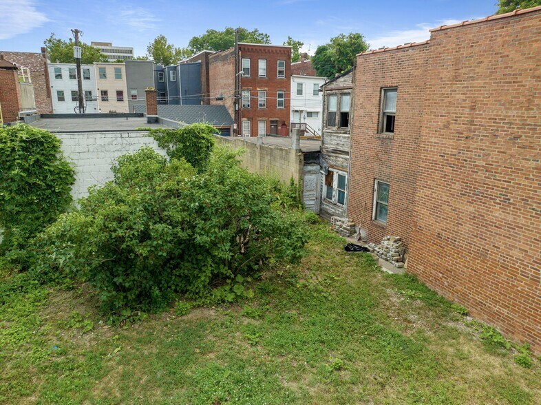 More Photos Of 711 James St, Pittsburgh Storefront Retail Residential For Sale