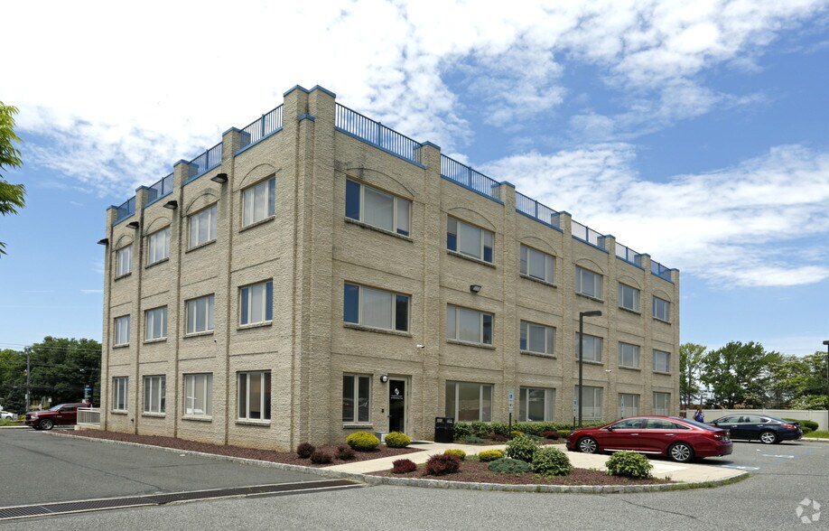 More Photos Of 176 US Highway 9, Englishtown Office For Lease