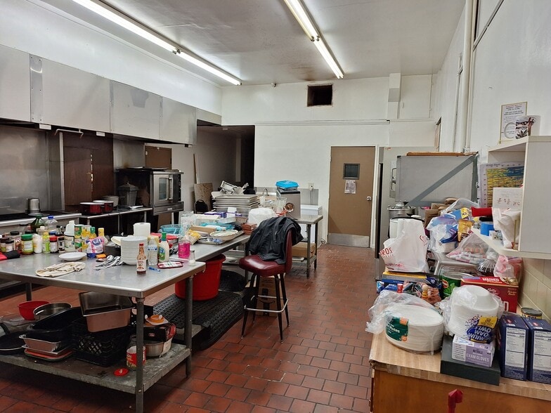 More Photos Of 10303 Arlington Ave, Riverside General Retail For Sale