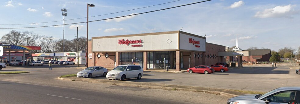 More Photos Of 10 W Fairview Ave, Montgomery Drugstore For Lease