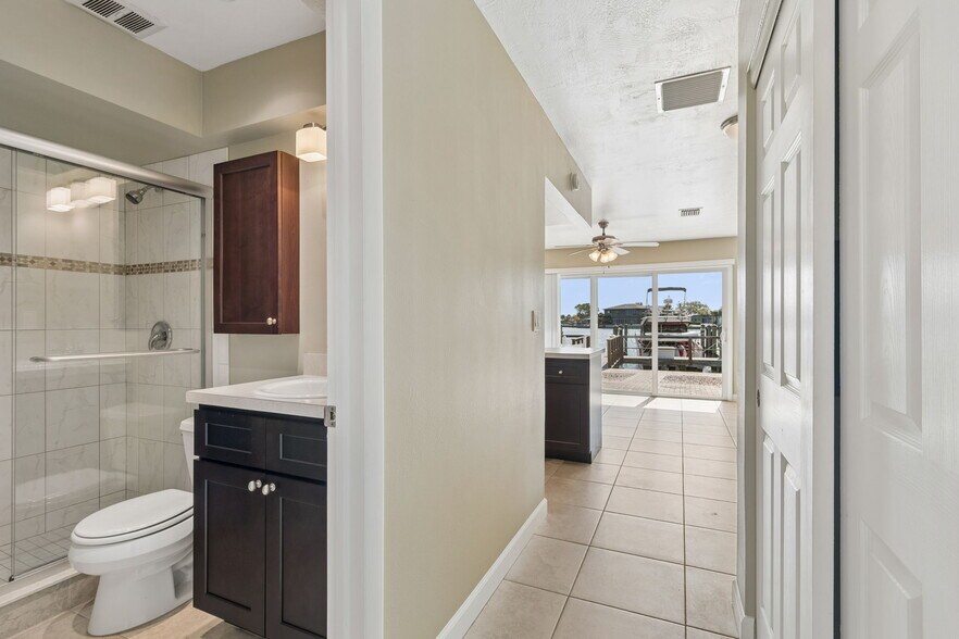 More Photos Of 2307 Bay Blvd, Indian Rocks Beach Apartments For Sale