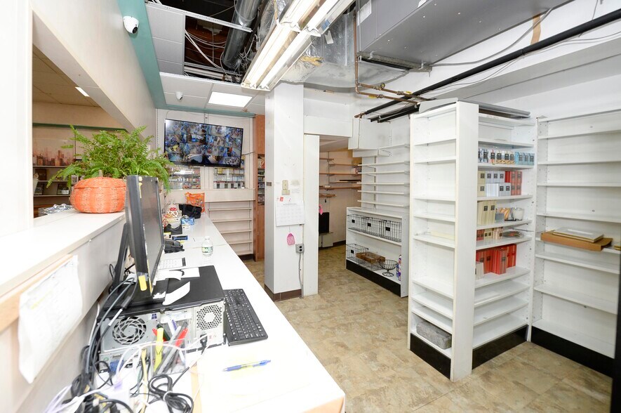 More Photos Of 66 E Ridgewood Ave, Ridgewood General Retail For Lease