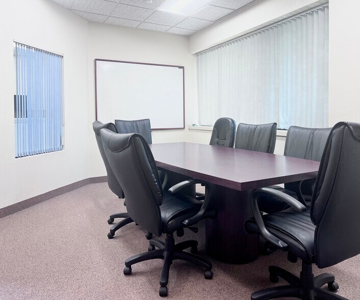 More Photos Of 3505 Veterans Memorial Hwy, Ronkonkoma Office For Sale
