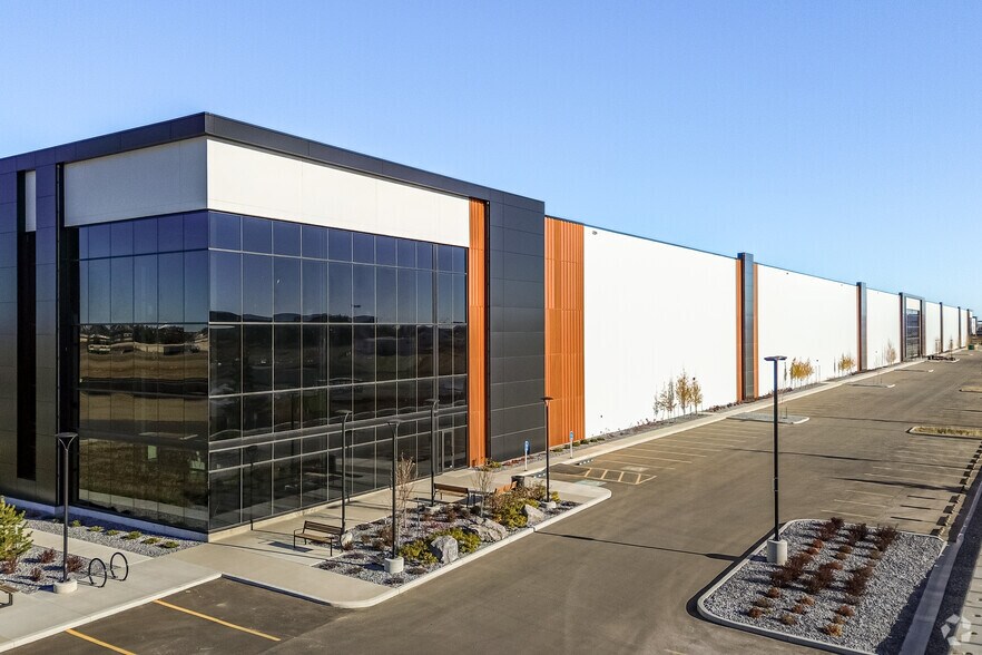 Primary Photo Of 3925 8 St, Nisku Unknown For Lease